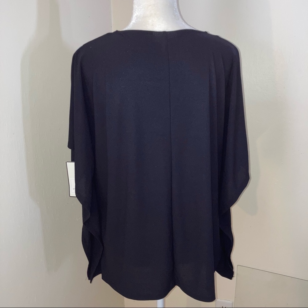 NWT Dana Buchman Stretch Embroidered Batwing Top L Black White - Picture 5 of 6